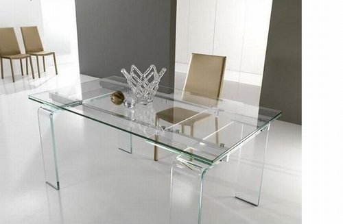 Arredare la zona giorno i tavoli in vetro allungabili for Tavolo allungabile vetro trasparente